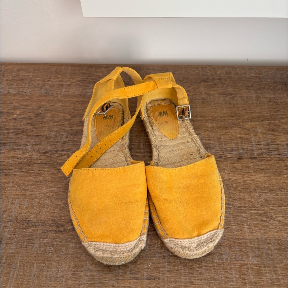H&M Mustard Yellow Suede Espadrille Sandals with Ankle Strap